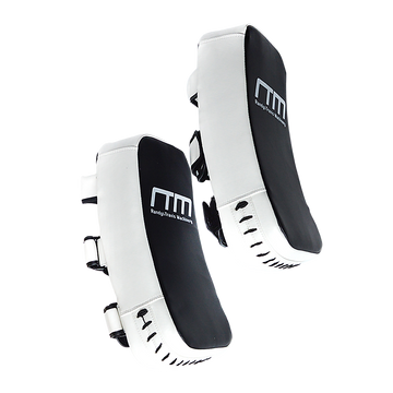 MMA Kick Boxing Pad Strike Shield – Muay Thai Focus Punching Pad Training Gear