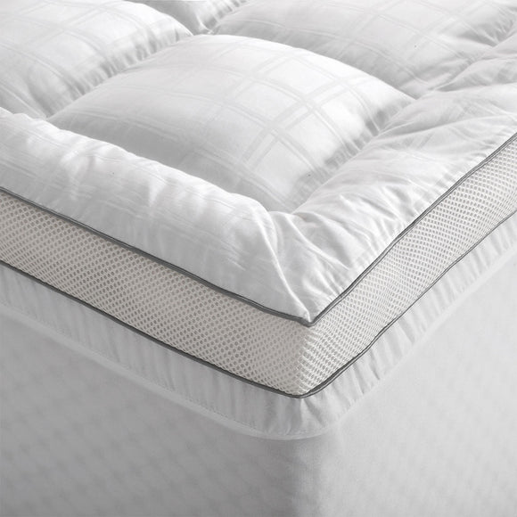 Accessorize Deluxe Hotel Mattress Topper King - RnR Galore