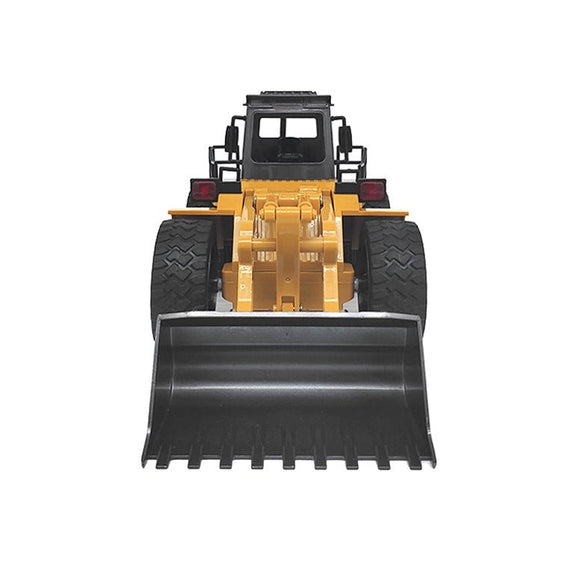 Remote Control Model Bulldozer Truck (Yellow), Driving Cab and Scoop - RnR Galore