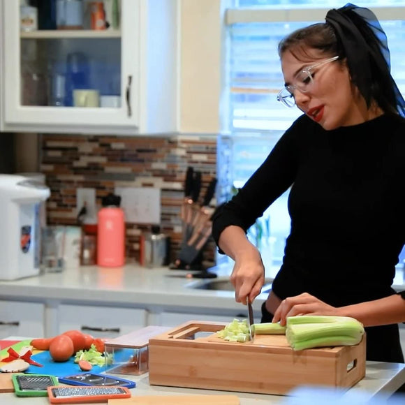 Large Bamboo Cutting Board and 4 Containers with Mobile Holder gift included for Home Kitchen - RnR Galore